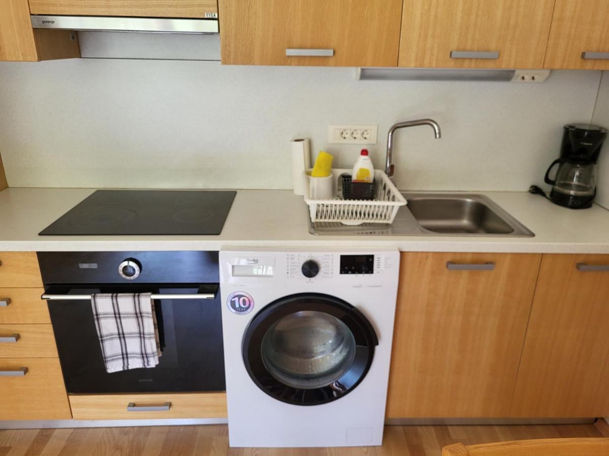 Apartma Runi Pod Zlato Lisico Pekre 外观 照片